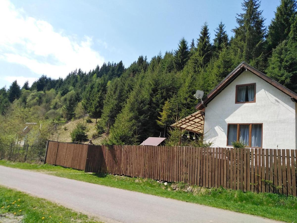 Villa Csillag Kulcsoshaz à Gheorgheni  Extérieur photo